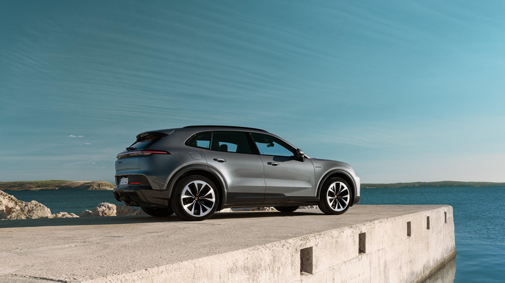 Hoffnungsträger
Porsche-Kunden sind konservativ, blicken eher skeptisch auf die Antriebswende. Der neue Cayenne Electric soll das ändern.