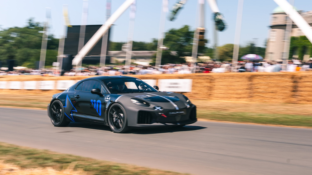 Alpine-A-110-Future-l-sst-seine-Ahnen-hinter-sich