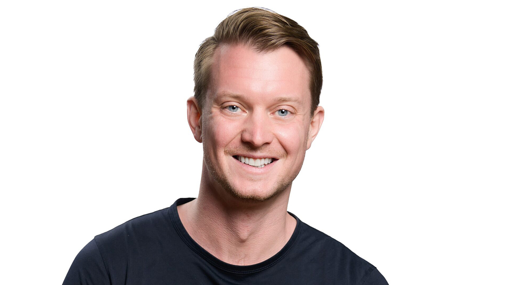 Gastautor Chris Hopper 
Der gebürtige Münchner ist CEO und Mitgründer von Aurora Solar, einem Softwareanbieter für die Planung von Solaranlagen aus den USA. Hopper hat Elektrotechnik in England studiert und anschließend in der Offgrid-Solarbranche und an Projekten in Afrika gearbeitet. In den USA lernte er Samuel Adeyomo kennen, mit dem zusammen er 2013 Aurora Solar gründete - nachdem sie keine gute Software zur Planung von Photovoltaik-Anlagen fanden. Diese bieten sie nun selbst an - inzwischen auch in Deutschland. Foto: Aurora Solar
