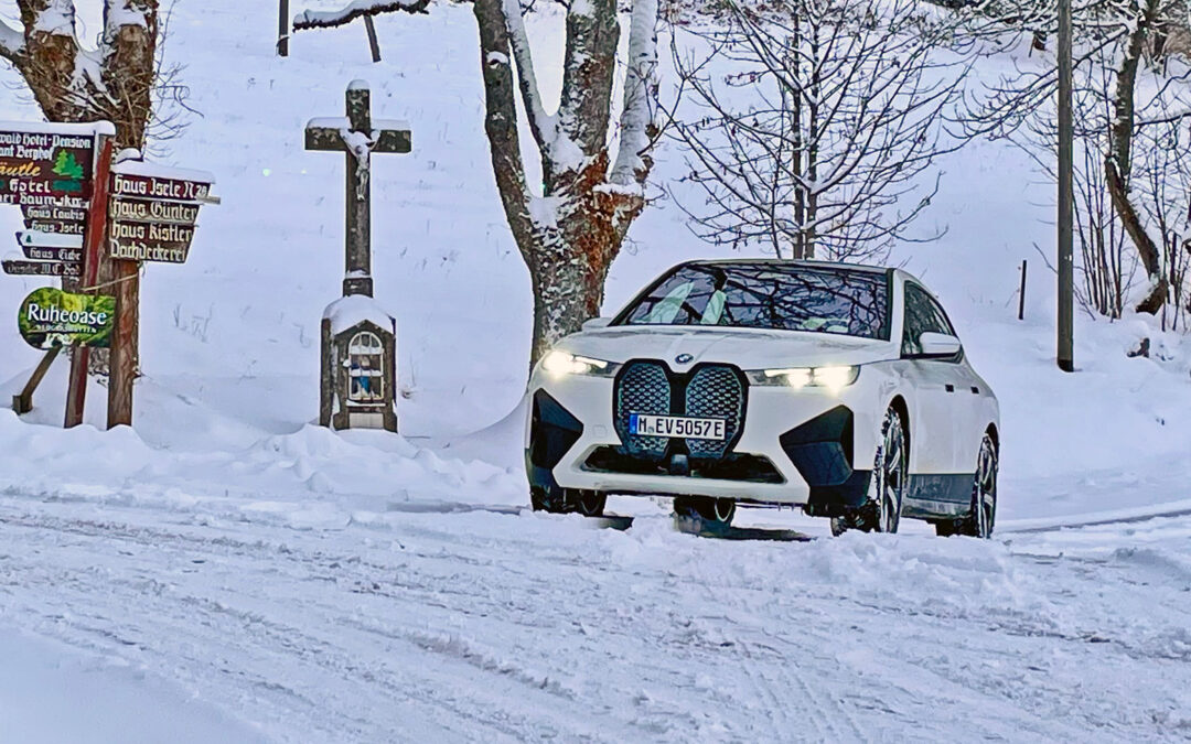 Jesses Maria: Mit dem BMW iX auf Winterreise