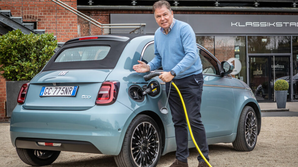 Fiat 500 E Laden Anleitung
