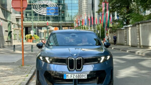 BMW iX3 in Brüssel