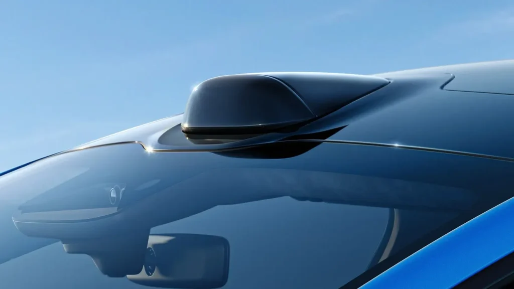 LiDAR als Standard 
Das hochautomatisierte Fahren ist in China bereits weit verbreitet. Xiaomi stattet den SU7 deshalb nun schon in der Basisversion serienmäßig mit einem weitreichenden Laser-Sensor zur Erfassung des Umfelds aus. Auch eine Luftfederung gibt es künftig gratis.   