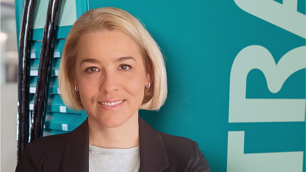 Kerstin Schmidt
Die Diplom-Betriebswirtin steht seit November 2023 an der Spitze von Electra Deutschland. Zuvor war sie unter anderem für Siemens, Vodafone und den Energieversorger BayWa Re im Vertrieb tätig. Foto: Electra