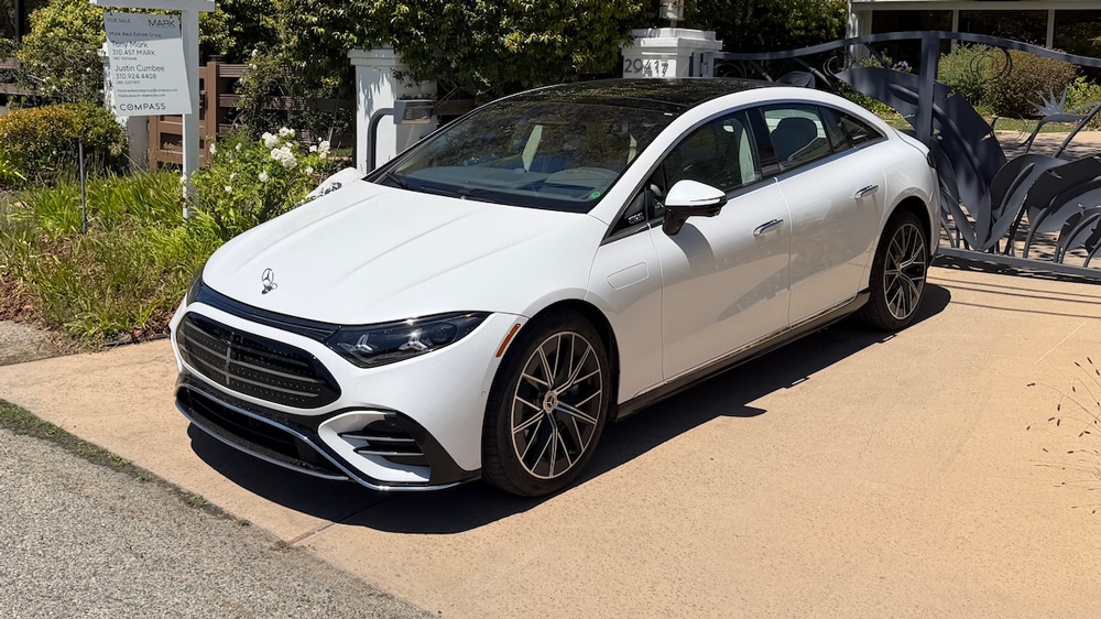 Mercedes EQS