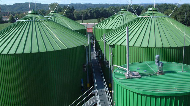Biogas aus Klärschlamm wird zu Wasserstoff