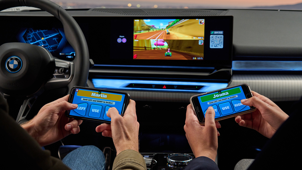 Zeitvertreib in der Ladepause
Gemeinsam mit der Plattform AirConsole hat BMW  Casual Games ins Auto gebracht. Laufen dürfen sie nur, wenn der Wagen steht.