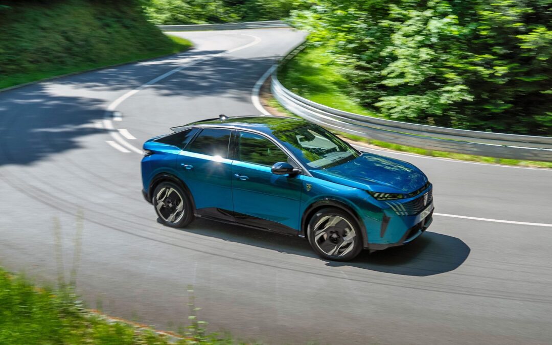 Peugeot 3008 Electric nun auch als Allradler