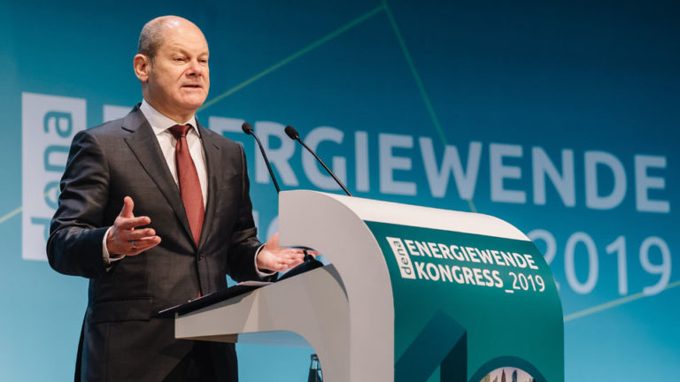 Bundesfinanzminister Olaf Scholz auf dem dena Energiewende-Kongress 2019