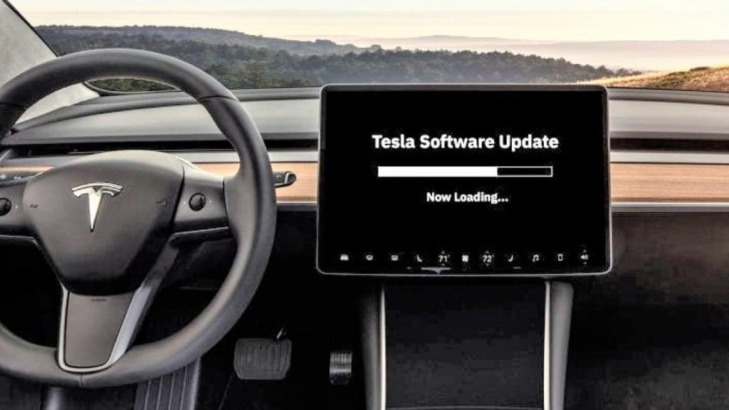 So gut wie neu 
Per Software-Updates "over the Air" werden die Tesla-Modelle regelmäßig auf den neuesten Stand gebracht. 